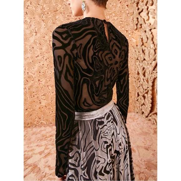 NWT Ulla Johnson Silk-Blend Black Long-Sleeve Floral Quinn Blouse - Picture 5 of 7